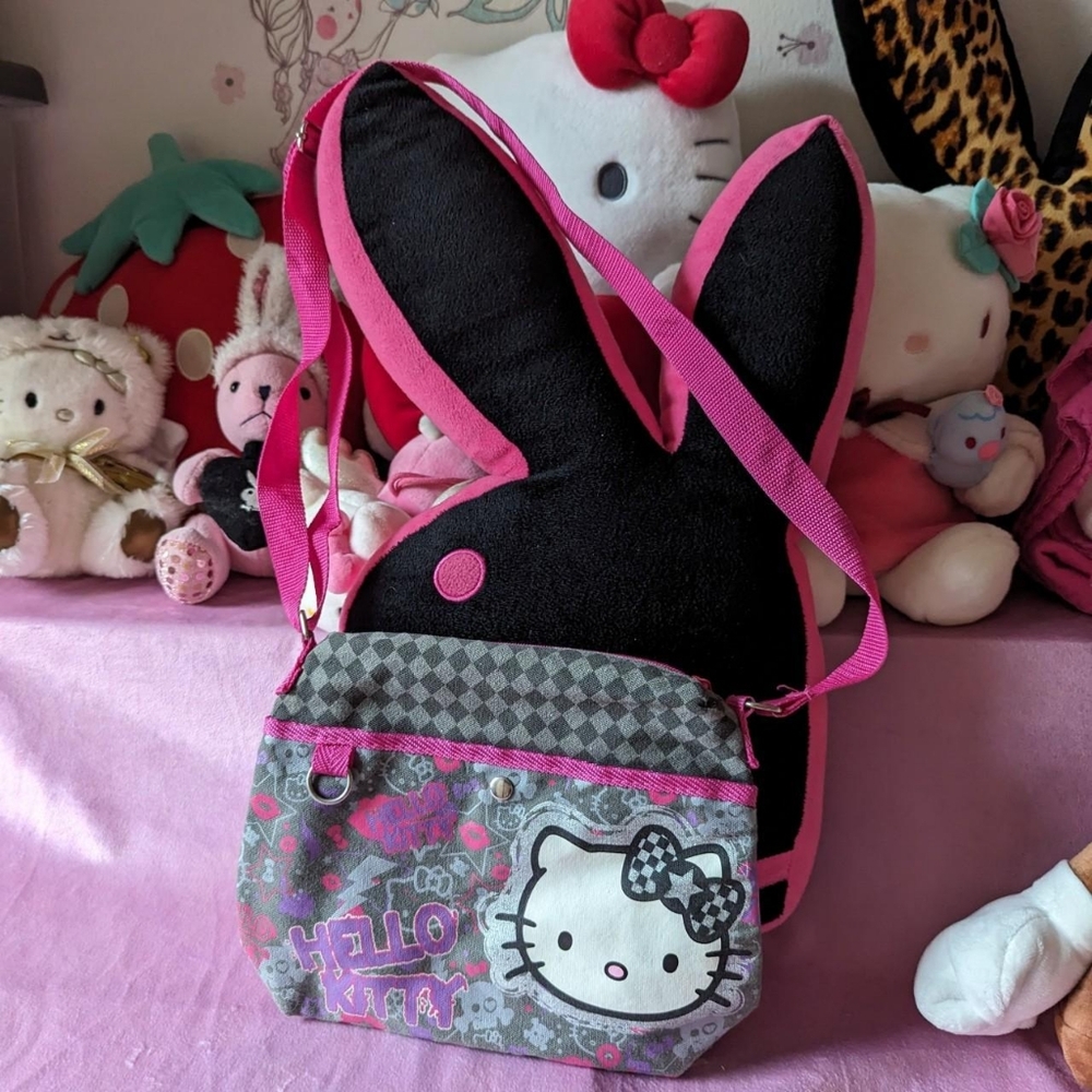 hello kitty purse/ crossbody bag gray pink/magenta purple